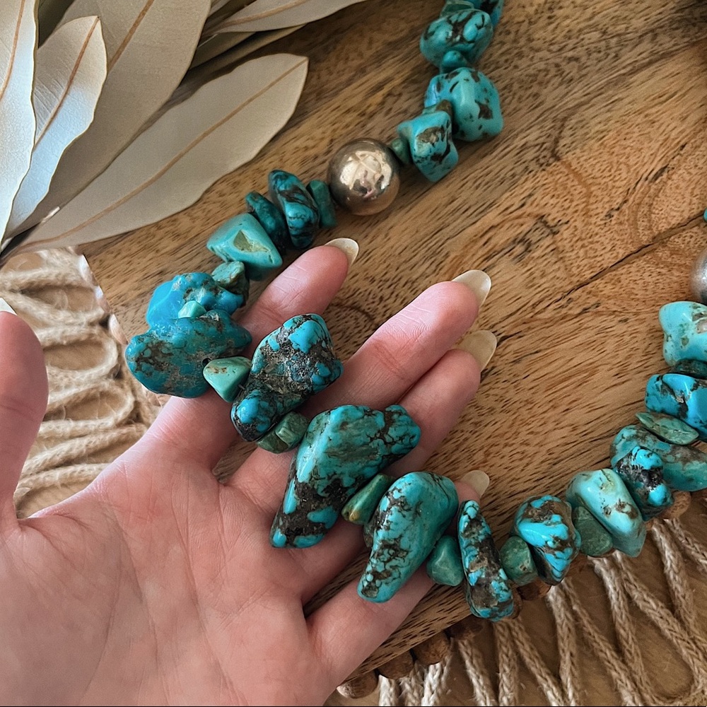 SOLD‼️ HP 7X • Chunky Native American Turquoise Necklace - Picture 3 of 4